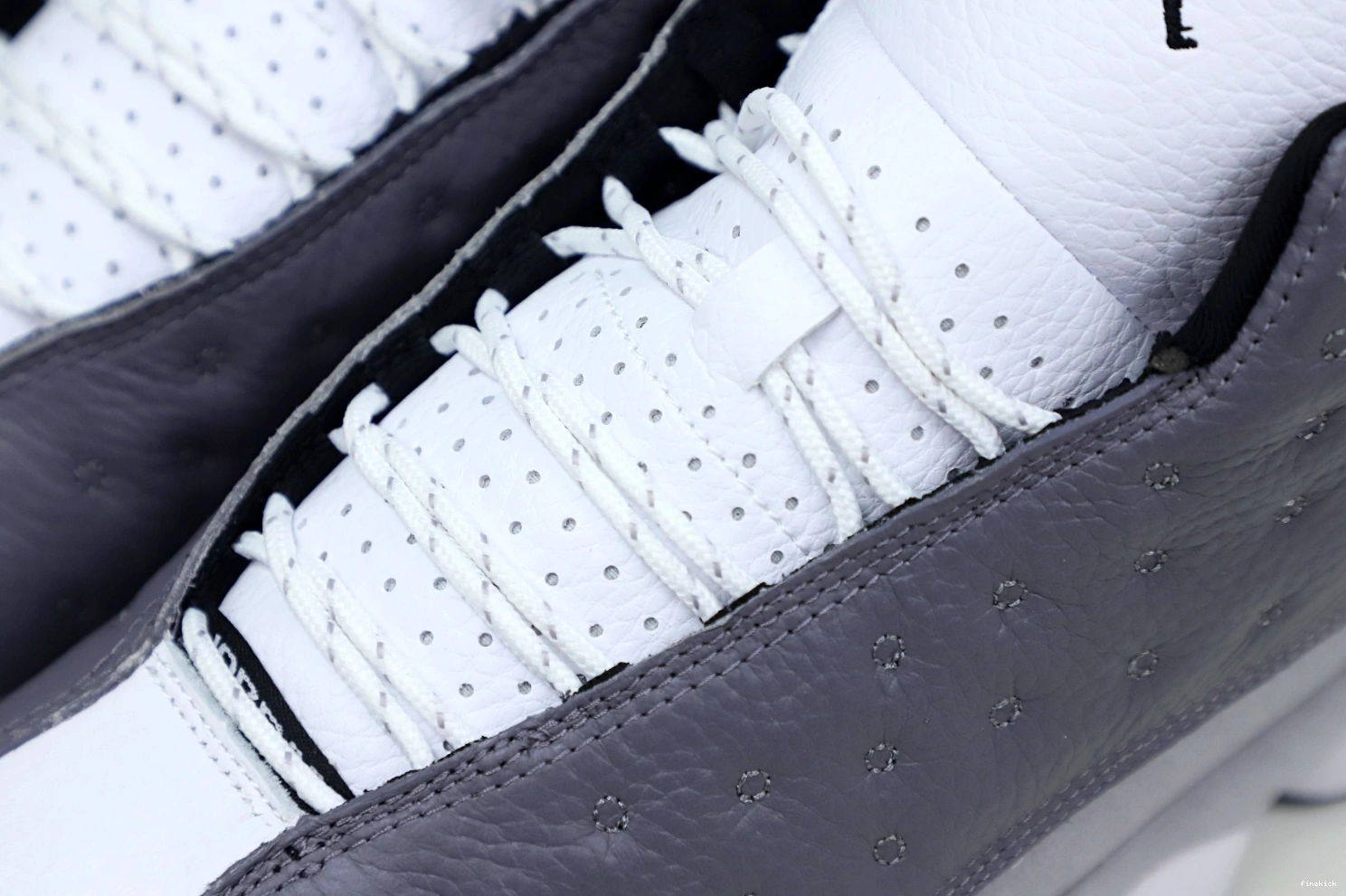 -414571-016 'ATMOSPHERE AIR JORDAN 13 RETRO GREY' 0128